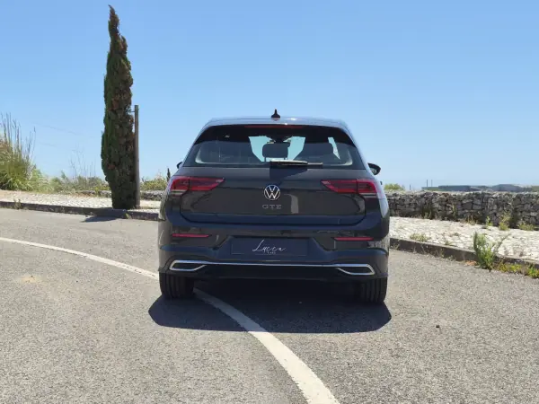 Volkswagen Golf 2020 - 23890 EUR, 47169 km - AUTO.MOTO.pt - 47169km - foto 5 de 36