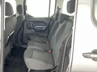 Peugeot Rifter 2019 - 16999 EUR, 56031 km - AUTO.MOTO.pt - 56031km - foto 15 de 15