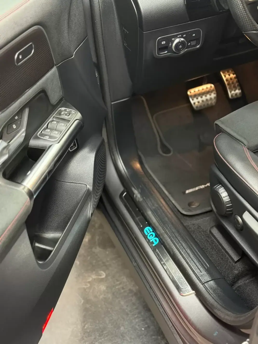 Mercedes-Benz EQA 2021 - 33250 EUR, 59700 km - AUTO.MOTO.pt - 59700km - foto 10 de 18