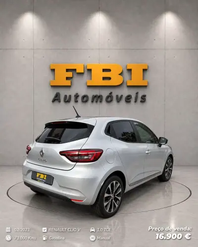 Renault Clio 2023 — foto 6 de 9