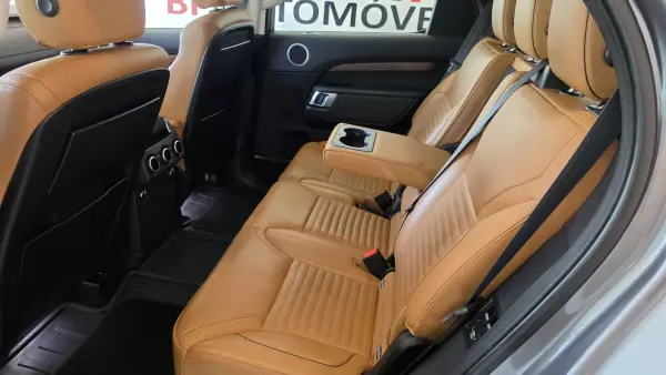 Land Rover Discovery 2017 - 34500 EUR, 161481 km - 161481km - foto 51 de 74
