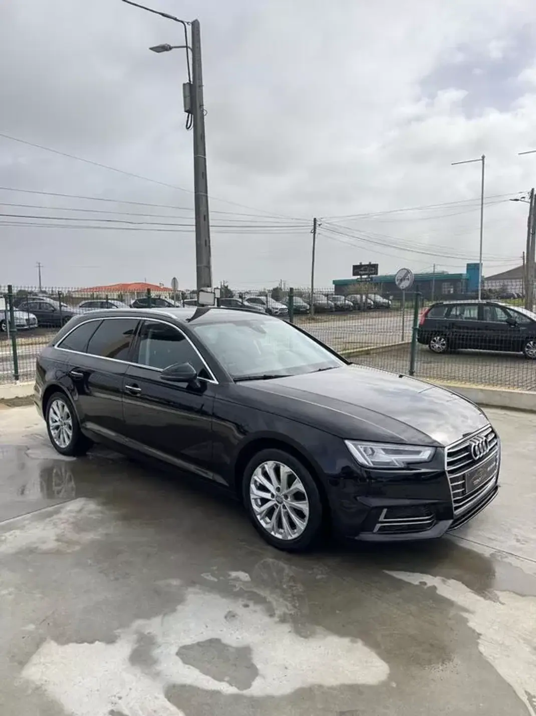 Audi A4 Avant 2020 - 30900 EUR, 129950 km - AUTO.MOTO.pt - 129950km - foto 40 de 41