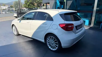 Mercedes-Benz A 180 2013 - 11900 EUR, 324000 km - foto 5 de 12