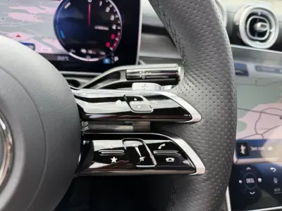 Mercedes-Benz C 300e 2024 - 51500 EUR, 26210 km - AUTO.MOTO.pt - 26210km - foto 17 de 22