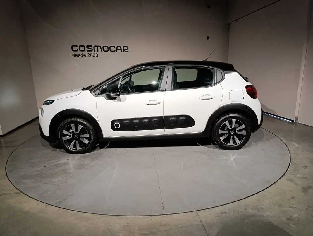 Citroën C3 2019 - 10400 EUR, 82650 km - AUTO.MOTO.pt - 82650km - foto 3 de 13