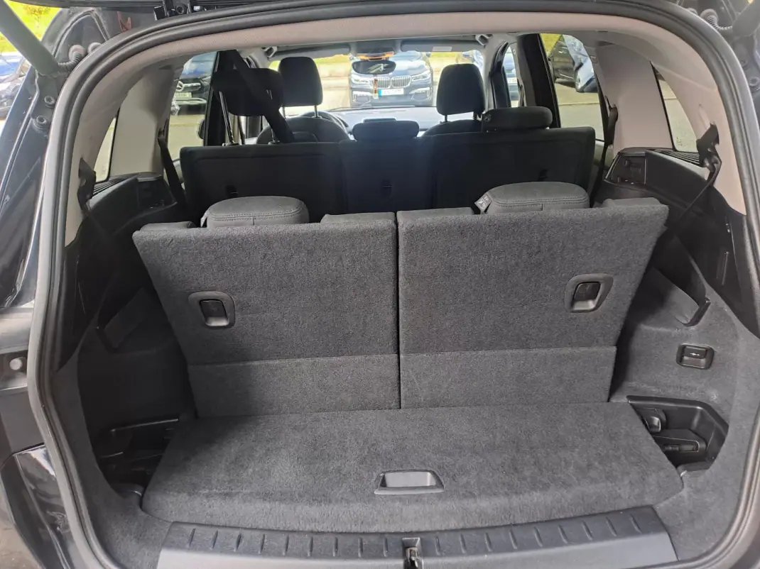 BMW 216 Gran Tourer 2019 - 16500 EUR, 100000 km - AUTO.MOTO.pt - 100000km - foto 20 de 27
