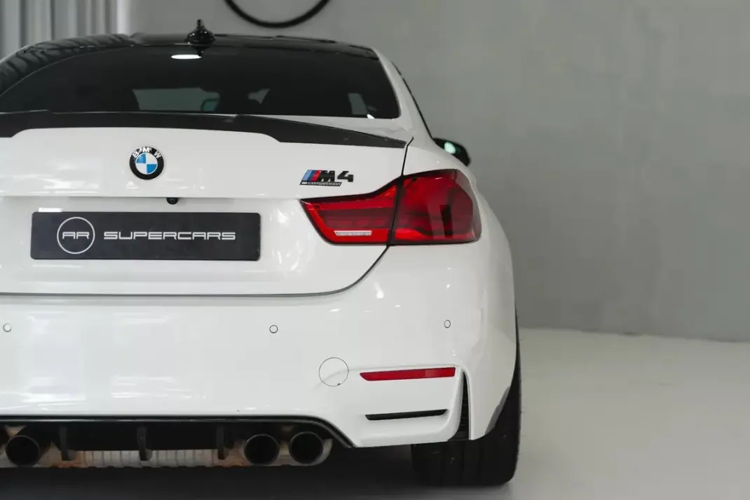 BMW M4 2016 - 59950 EUR, 90914 km - 90914km - foto 16 de 53