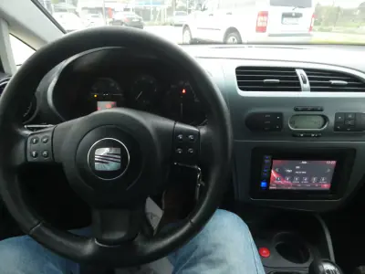 SEAT Leon 2008 - 8500 EUR, 280000 km - AUTO.MOTO.pt - 280000km - foto 16 de 21