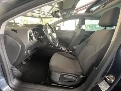 SEAT Leon 2020 - 16900 EUR, 89780 km - AUTO.MOTO.pt - 89780km - foto 11 de 12