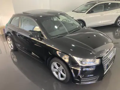 Audi A1 2015 - 11900 EUR, 150000 km - AUTO.MOTO.pt - 150000km - foto 9 de 32