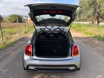 MINI Cooper 2023 - 23995 EUR, 20000 km - AUTO.MOTO.pt - 20000km - foto 15 de 52