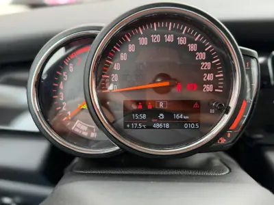 MINI Cooper 2023 - 22900 EUR, 48618 km - AUTO.MOTO.pt - 48618km - foto 3 de 15