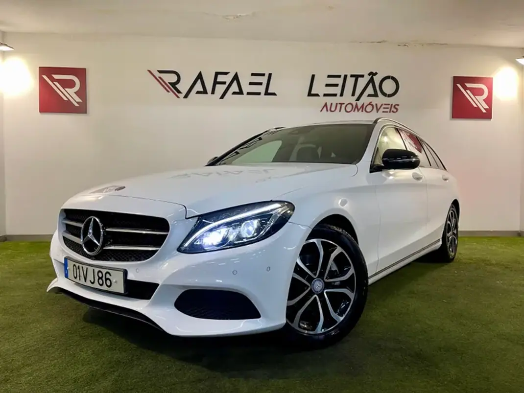 Mercedes-Benz C 220 2015 - 16500 EUR, 266000 km - AUTO.MOTO.pt - 266000km - foto 1 de 29