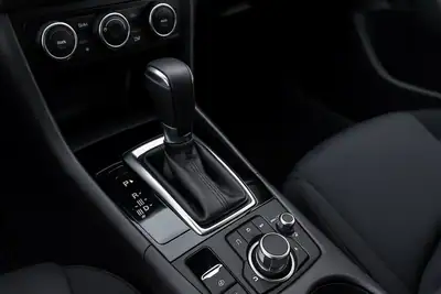 Quantas marchas tem um carro automático?