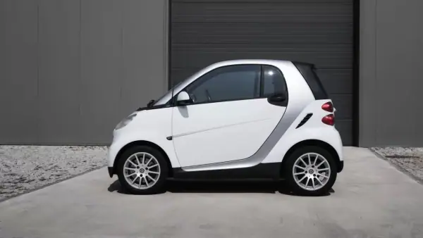 Smart Fortwo Cabrio 2008 - 6250 EUR, 160000 km - AUTO.MOTO.pt - 160000km - foto 6 de 27