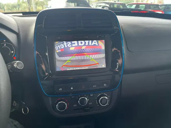 Dacia Spring 2021 - 12900 EUR, 14900 km - AUTO.MOTO.pt - 14900km - foto 16 de 28