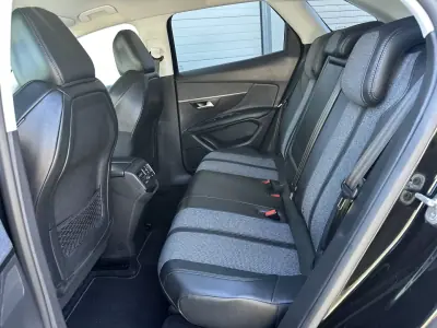 Peugeot 3008 2018 - 14900 EUR, 240000 km - 240000km - foto 26 de 62