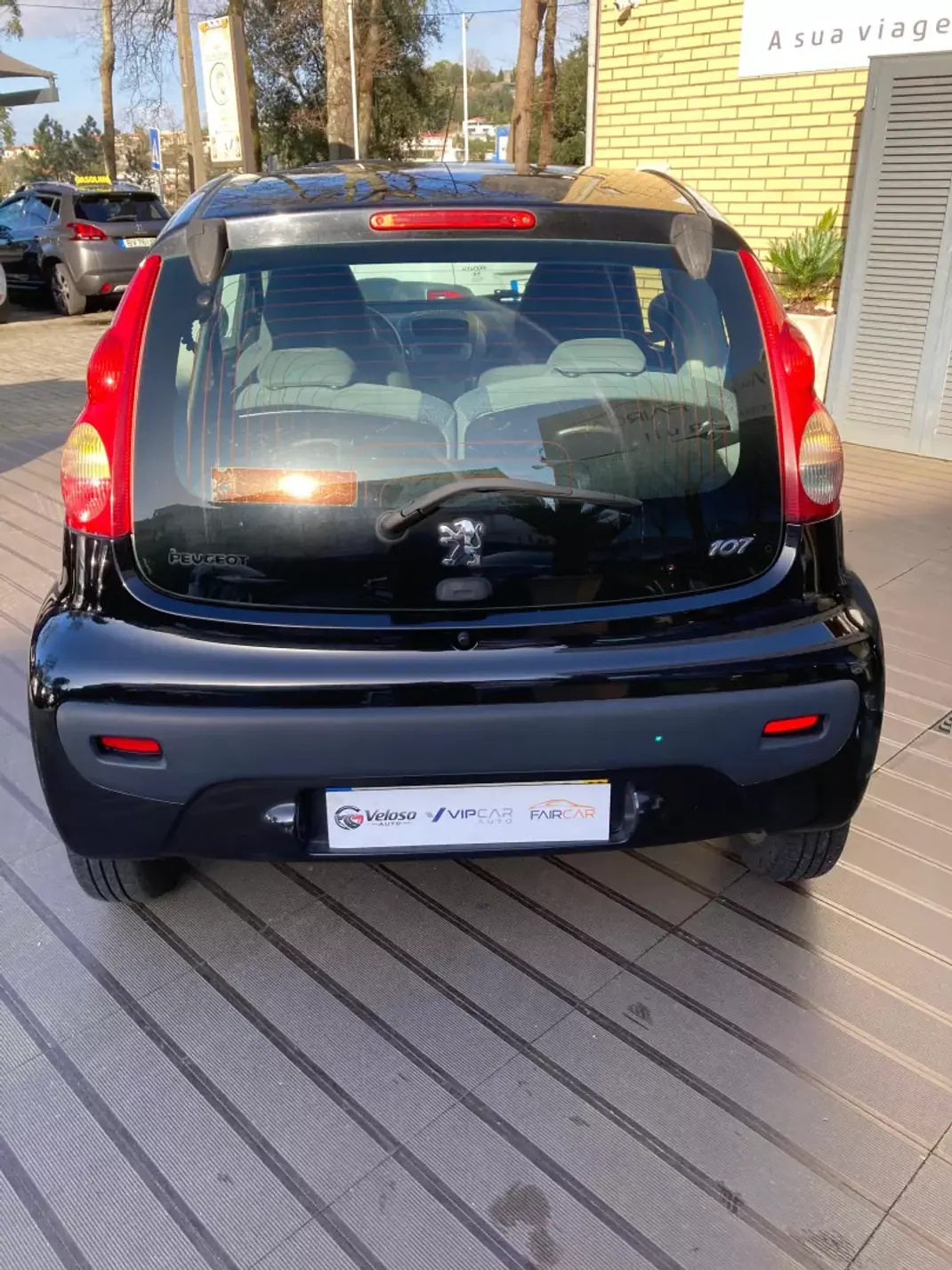 Peugeot 107 2008 - 4500 EUR, 171000 km - AUTO.MOTO.pt - 171000km - foto 6 de 17