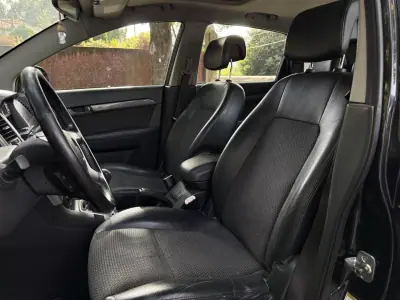 Chevrolet Captiva 2008 — photo 6 of 11