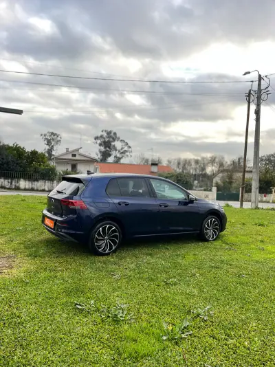 Volkswagen Amarok 2023 - 21900 EUR, 26720 km - AUTO.MOTO.pt - 26720km - foto 3 de 9