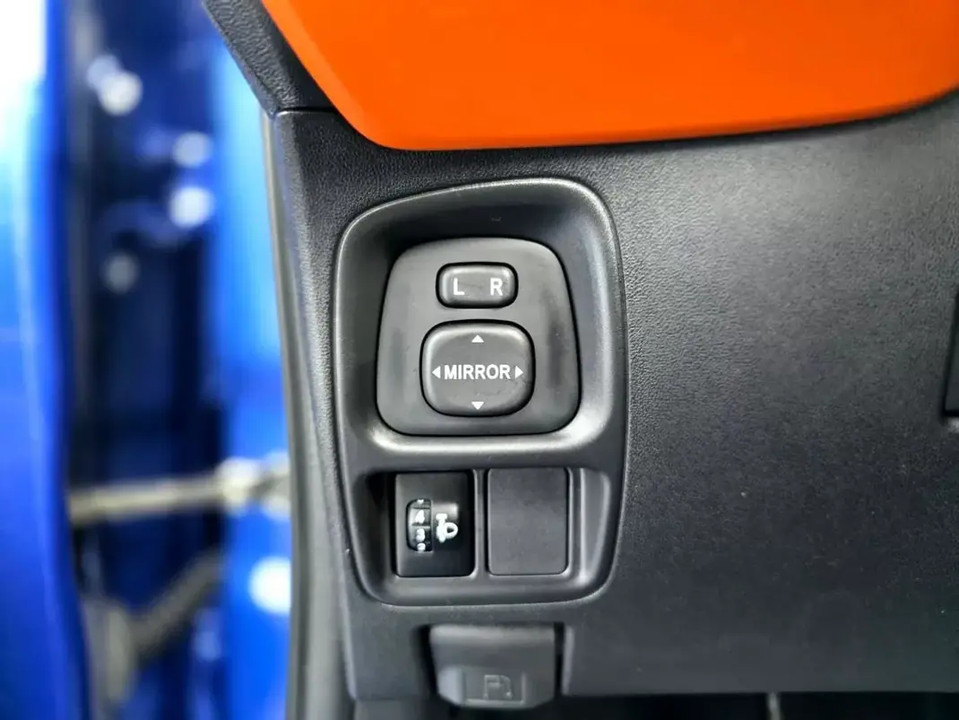 Citroën C1 2018 - 9900 EUR, 84800 km - AUTO.MOTO.pt - 84800km - foto 23 de 40