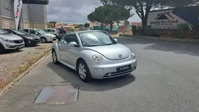 Volkswagen New Beetle Cabriolet 2004 - 9890 EUR, 127830 km - AUTO.MOTO.pt - 127830km - foto 3 de 48