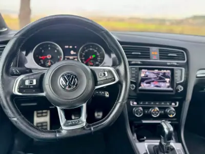 Volkswagen Golf 2015 - 17980 EUR, 168500 km - AUTO.MOTO.pt - 168500km - foto 15 de 21