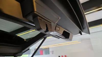 Land Rover Range Rover Sport 2014 - 33500 EUR, 298804 km - AUTO.MOTO.pt - 298804km - foto 25 de 64