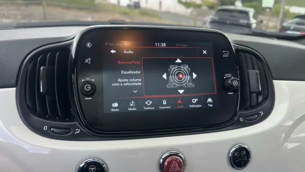 Fiat 500 2023 - 13900 EUR, 0 km - AUTO.MOTO.pt - foto 12 de 16