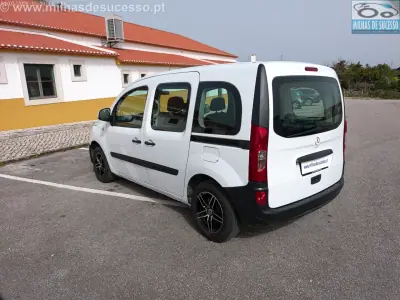 Mercedes-Benz Citan 109 1.5 CDi C/IVA 2019 - 16850 EUR, 118000 km - AUTO.MOTO.pt - 118000km - foto 16 de 31