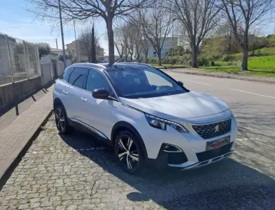 Peugeot 3008 2017 - 17500 EUR, 169000 km - AUTO.MOTO.pt - 169000km - foto 8 de 15