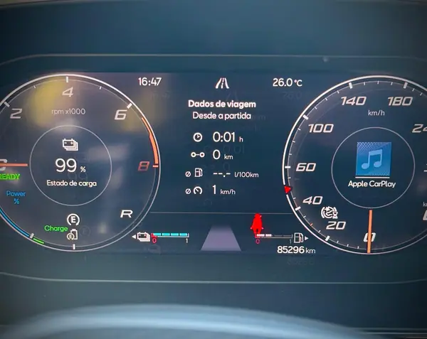 Cupra Formentor 2021 - 25950 EUR, 85500 km - AUTO.MOTO.pt - 85500km - foto 12 de 21