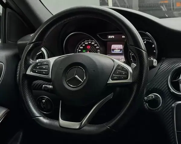 Mercedes-Benz A 180 2016 - 17950 EUR, 176237 km - 176237km - foto 21 de 31