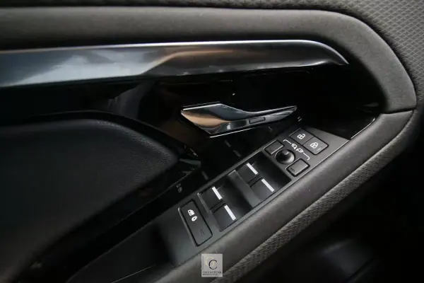 Land Rover Range Rover Evoque 2024 - 48200 EUR, 39000 km - AUTO.MOTO.pt - 39000km - foto 20 de 58