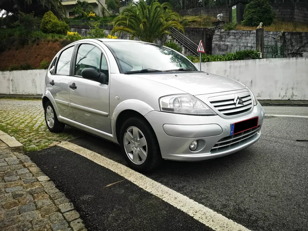 Citroën C3 2004 - 3250 EUR, 145000 km - AUTO.MOTO.pt - 145000km - foto 3 de 16