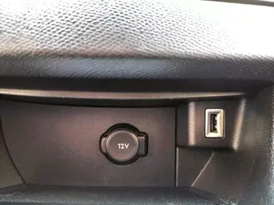 Peugeot 308 SW 2020 - 10990 EUR, 139592 km - AUTO.MOTO.pt - 139592km - foto 39 de 49