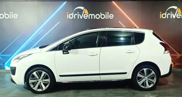 Peugeot 3008 2015 - 11500 EUR, 134160 km - AUTO.MOTO.pt - 134160km - foto 4 de 37