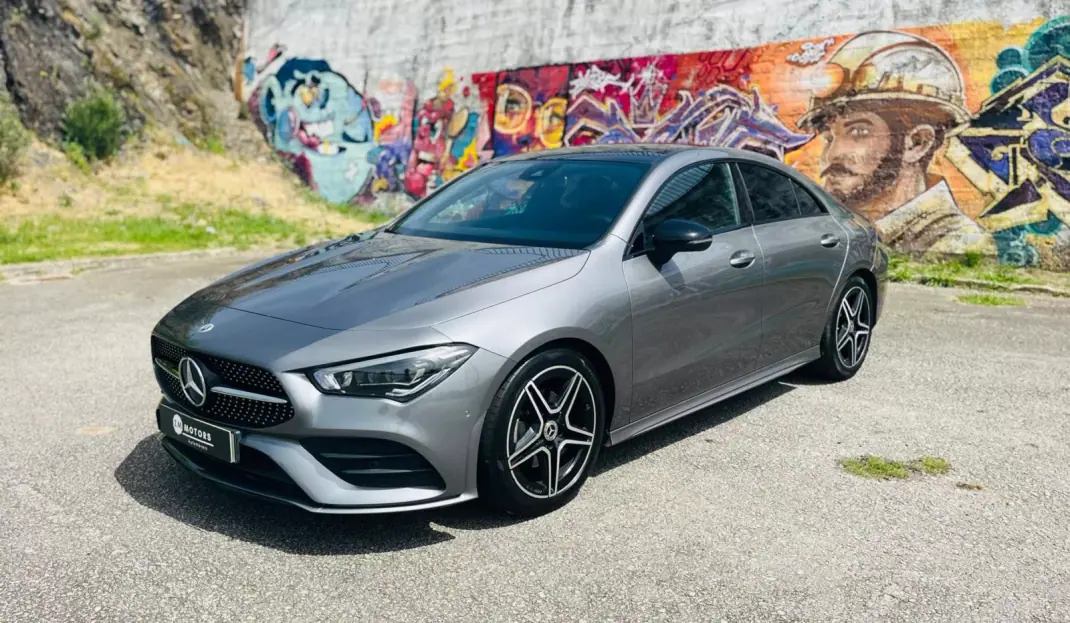 Mercedes-Benz CLA 180 2019 - 28000 EUR, 158253 km - AUTO.MOTO.pt - 158253km - foto 1 de 10