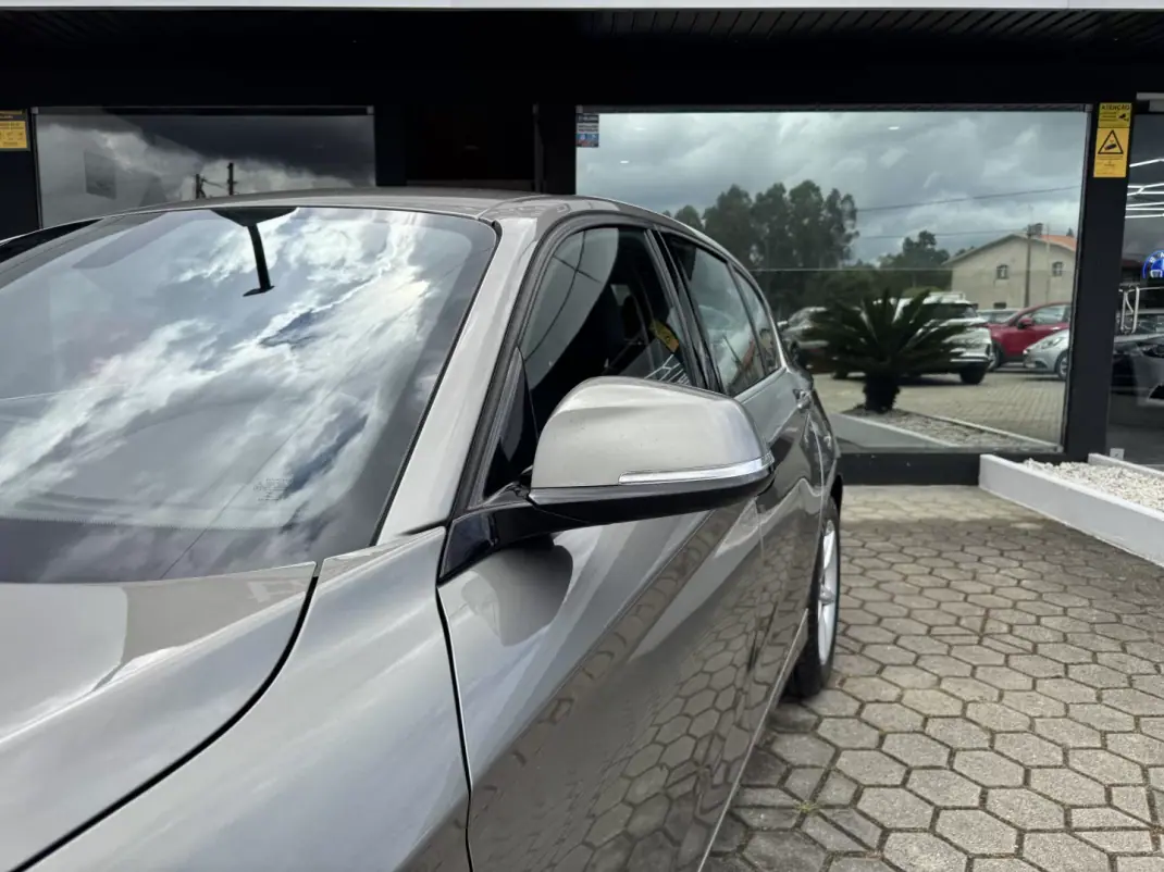 BMW 116 2016 - 12990 EUR, 155000 km - AUTO.MOTO.pt - 155000km - foto 21 de 36