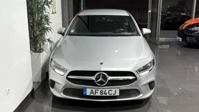 Mercedes-Benz A 180 2021 - 22999 EUR, 70121 km - AUTO.MOTO.pt - 70121km - foto 2 de 33