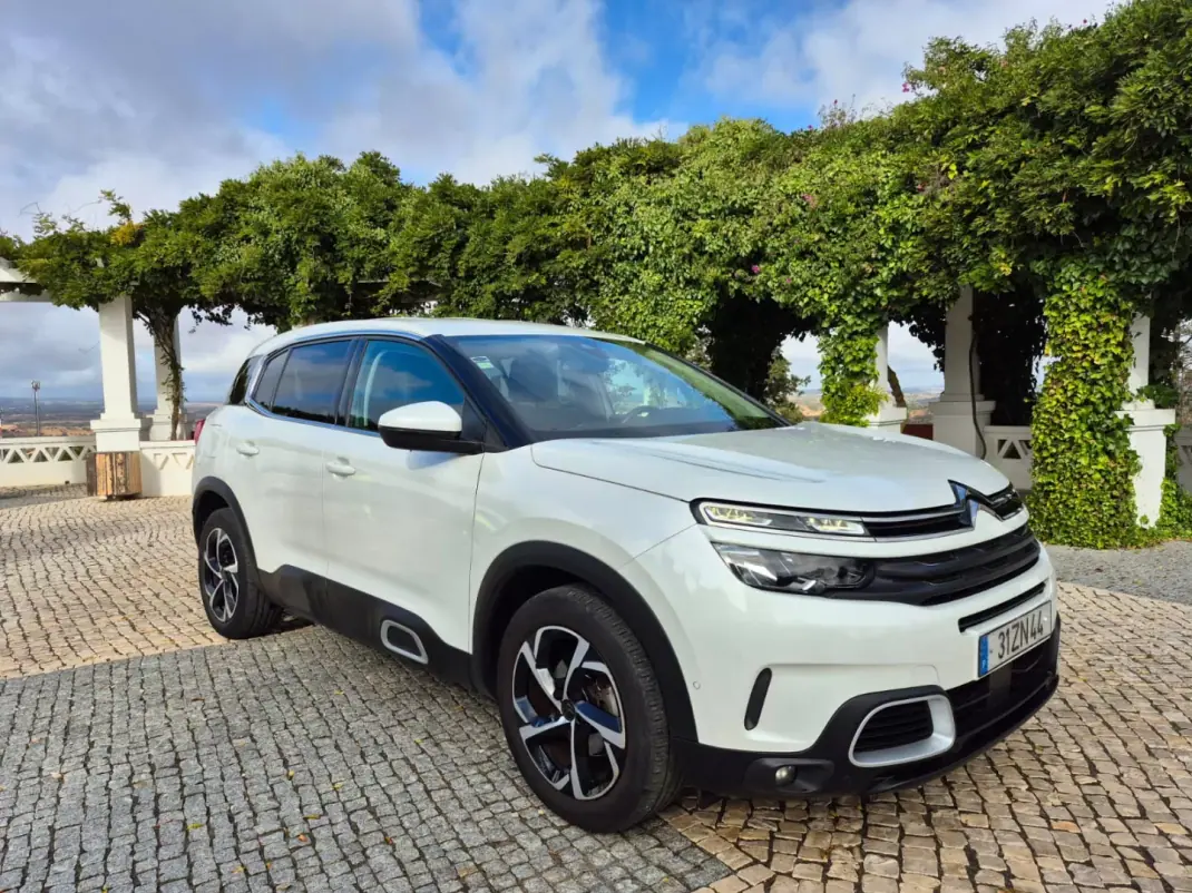 Citroën C5 Aircross 2019 - 20900 EUR, 75272 km - AUTO.MOTO.pt - 75272km - foto 22 de 23