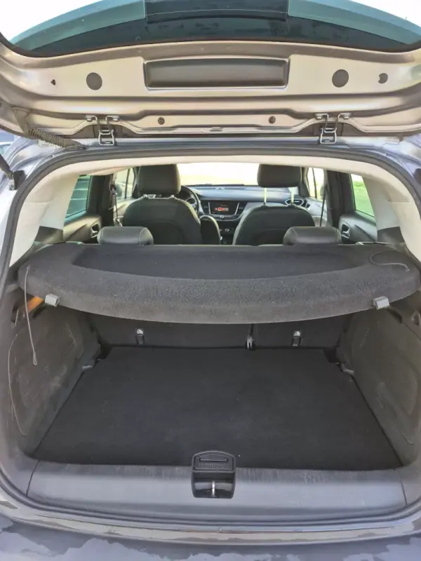 Opel Crossland X 2019 - 10450 EUR, 147430 km - AUTO.MOTO.pt - 147430km - foto 8 de 19
