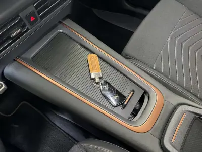 Cupra Born 2023 - 27800 EUR, 83155 km - 83155km - foto 20 de 31