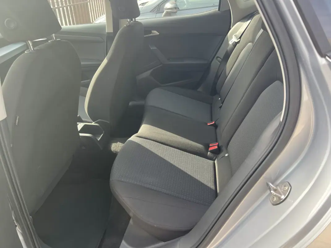 SEAT Arona 2023 - 15990 EUR, 60500 km - AUTO.MOTO.pt - 60500km - foto 9 de 18