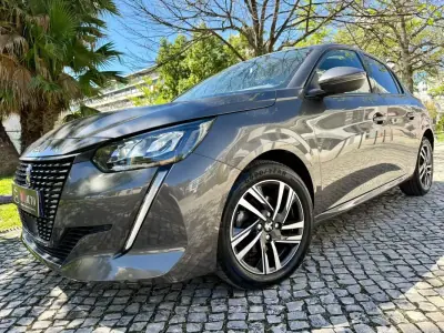 Peugeot 208 2021 - 12790 EUR, 71950 km - AUTO.MOTO.pt - 71950km - foto 21 de 41