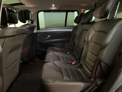 Renault Espace 2019 - 22500 EUR, 179000 km - AUTO.MOTO.pt - 179000km - foto 13 de 41