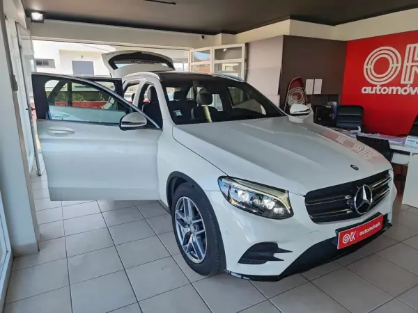Mercedes-Benz GLC 220 2015 - 27450 EUR, 178000 km - AUTO.MOTO.pt - 178000km - foto 16 de 39