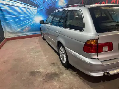BMW 520 2001 - 3500 EUR, 359000 km - AUTO.MOTO.pt - 359000km - foto 13 de 35