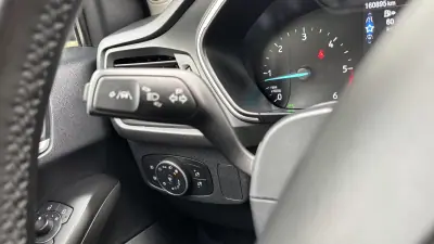 Ford Focus SW 2021 - 12999 EUR, 160121 km - AUTO.MOTO.pt - 160121km - foto 13 de 31