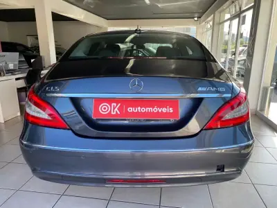 Mercedes-Benz CLS 250 2011 - 18500 EUR, 199900 km - AUTO.MOTO.pt - 199900km - foto 7 de 43